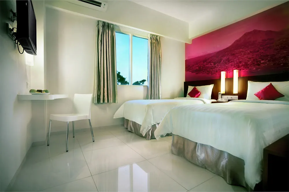 Primera Hotel Seminyak 3*, Seminyak (Bali)