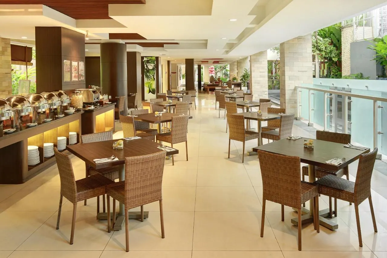 Primera Hotel Seminyak 3*, Seminyak (Bali)